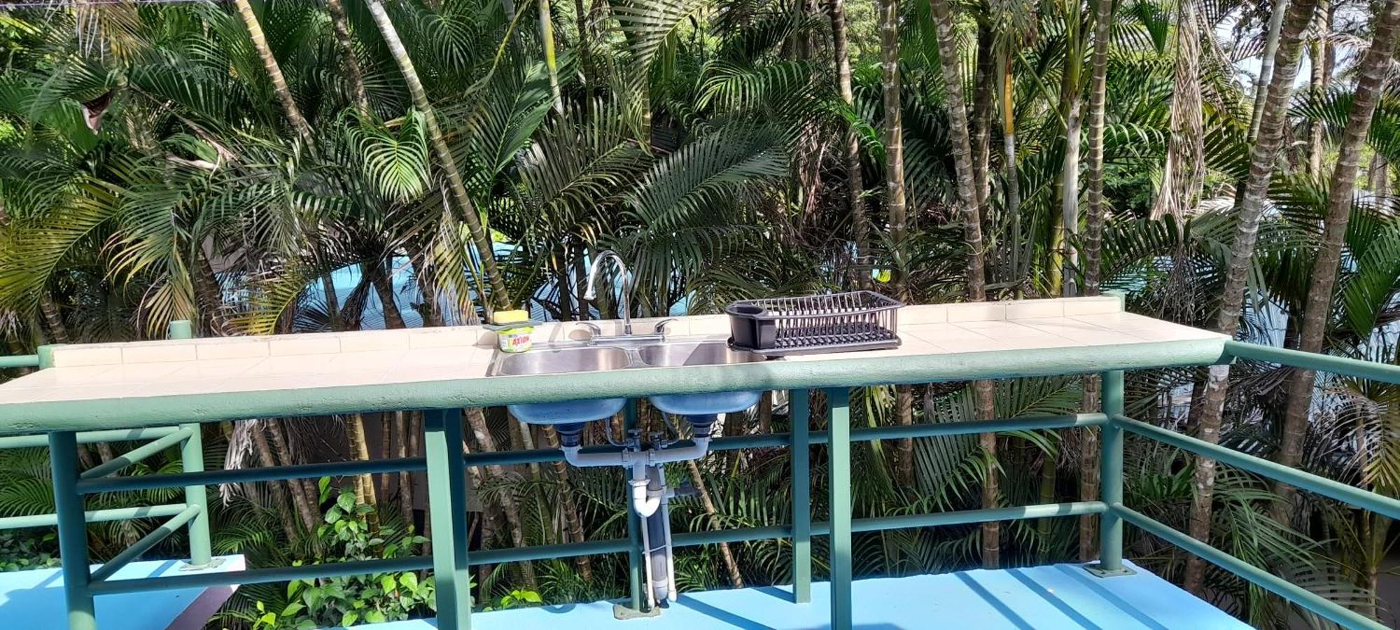 Mal Pais Surf Camp Hotel Playa Santa Teresa  Ngoại thất bức ảnh
